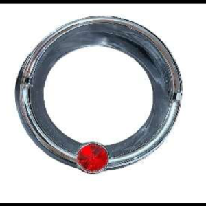 BISEL DE TABLERO CROMADO CHICO DIAMANTE ROJO 6.5CM PIEZA