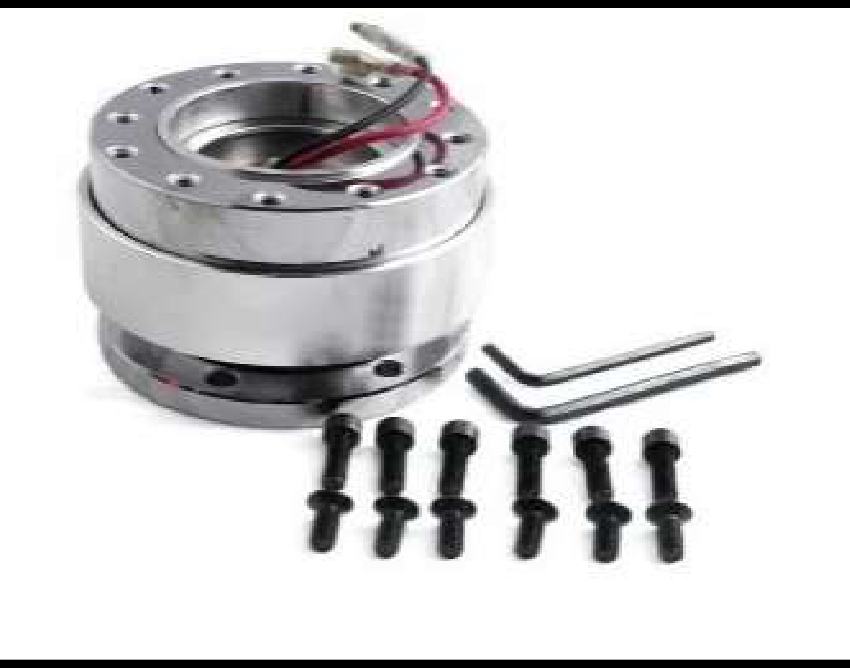 BASE PARA VOLANTE DESMONTABLE (QUITAPON) UNIVERSAL 6 TORNILLOS ALUMINIO PLATA PIEZA